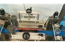 翻瓶吹氣清（qīng）潔機